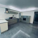 Koliba Διαμέρισμα Μπρατισλάβα